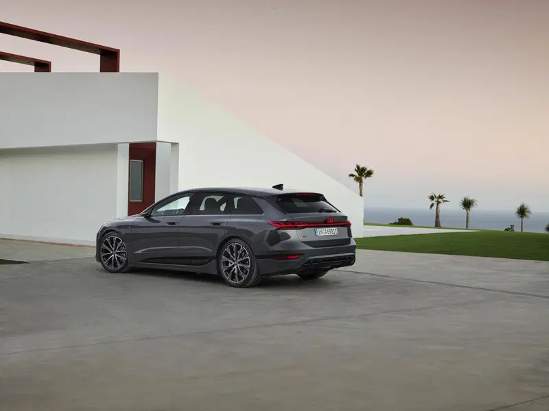 Nuova Audi A6 e-tron 2025