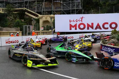 Formula E. Sebastien Buemi torna a vincere dopo sei anni trionfando in Gara 2 all'E-Prix di Monaco