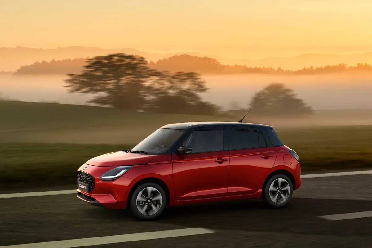 Suzuki Swift in strada (6)