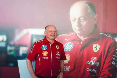 F1. Ferrari, Vasseur sullo scambio Leclerc-Hamilton: &ldquo;Non ci abbiamo messo tanto tempo&rdquo;.&ldquo;Con Lewis ho parlato, capisco la sua frustrazione". E dei problemi in qualifica dice&hellip;