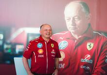 F1. Ferrari, Vasseur sullo scambio Leclerc-Hamilton: “Non ci abbiamo messo tanto tempo”.“Con Lewis ho parlato, capisco la sua frustrazione. E dei problemi in qualifica dice…