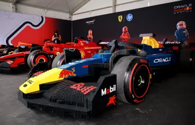 Guidare una monoposto di F1 fatta di LEGO? Si, &egrave; tutta realt&agrave;: ecco come sono realizzate e cosa &egrave; successo al GP di Miami [VIDEO]