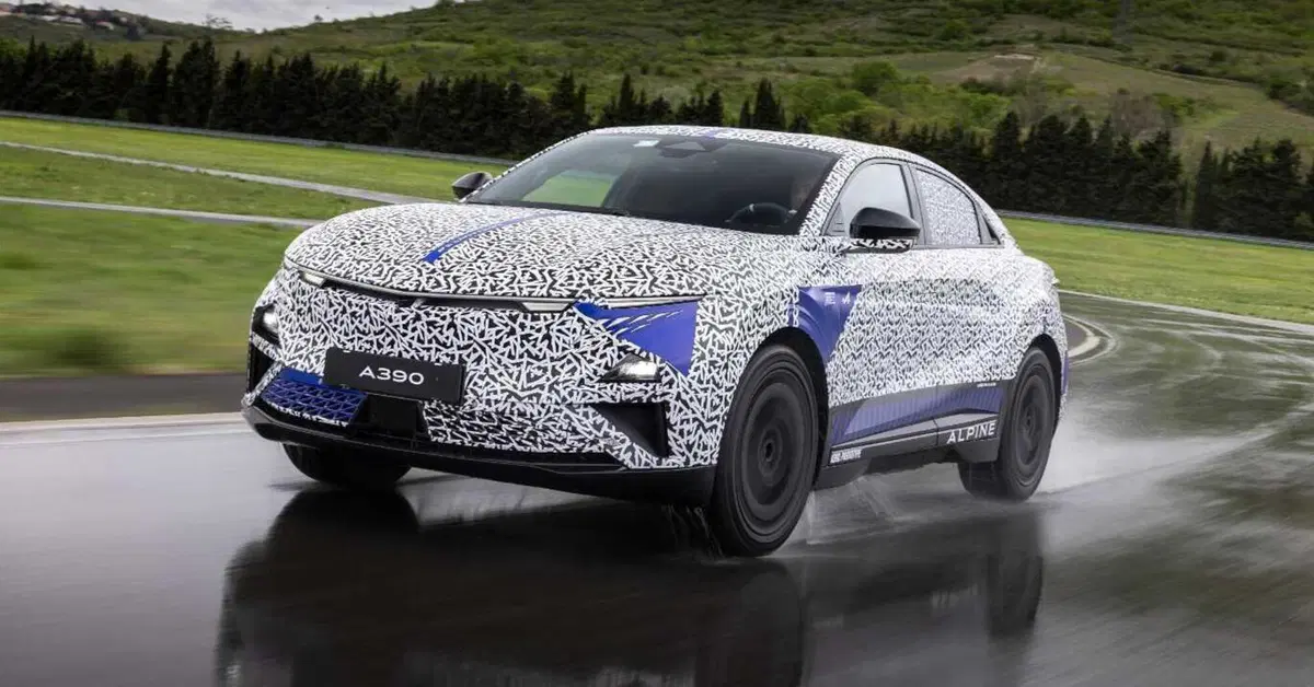 Alpine A390: la fastback elettrica &egrave; in arrivo, prossimo appuntamento il 27 maggio