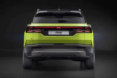 Nuova Jeep Compass 2025: ecco le caratteristiche tecniche, gli allestimenti e i prezzi [VIDEO]