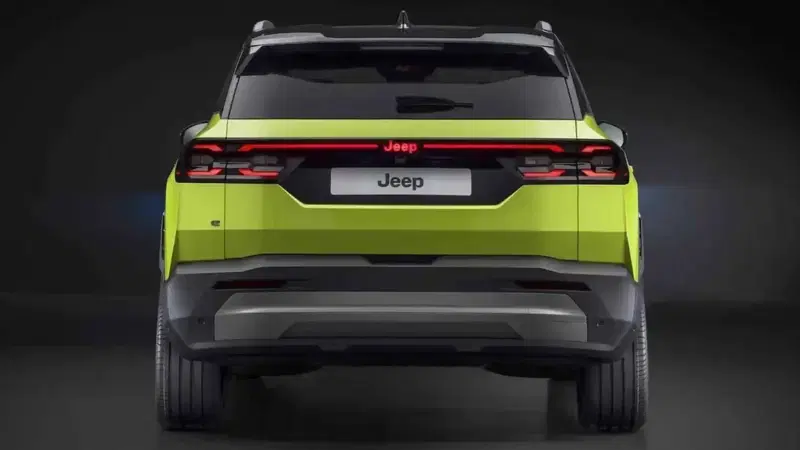 Nuova Jeep Compass 2025: ecco le caratteristiche tecniche, gli allestimenti e i prezzi [VIDEO]