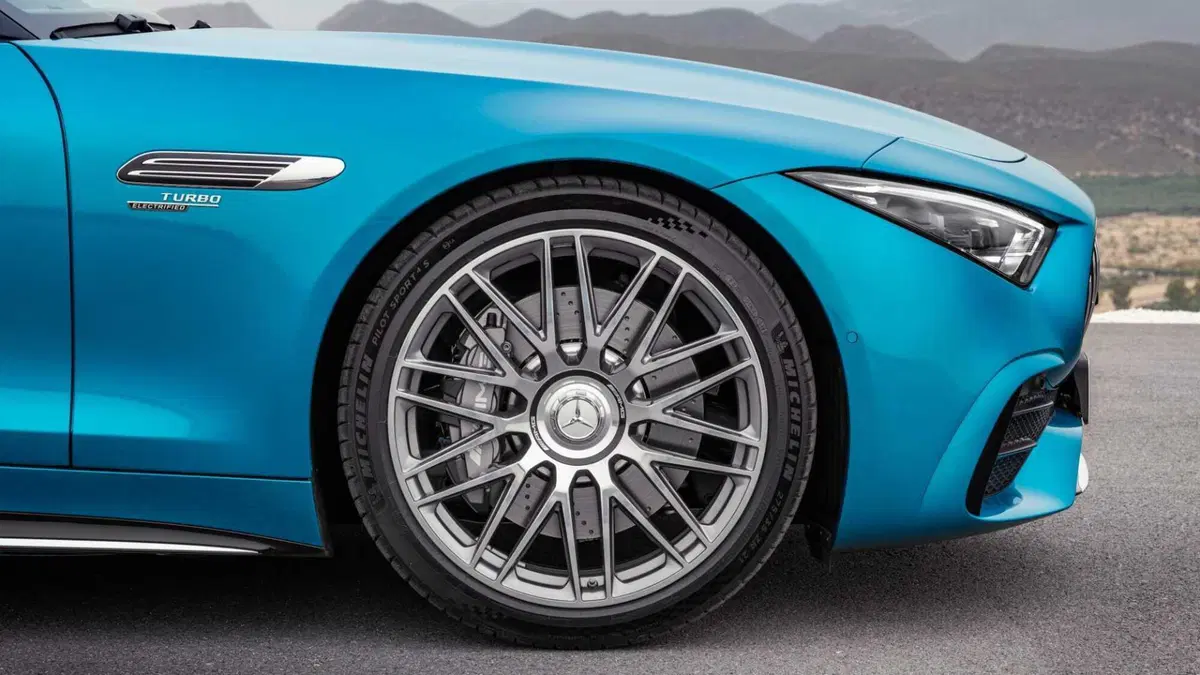 Mercedes-Benz SL Maybach 680 Monogram Series auto (42)