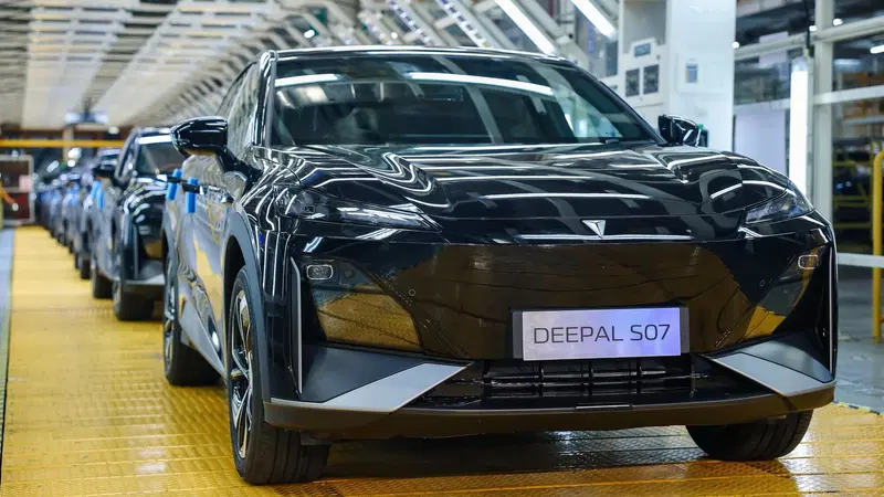 Dalla Cina all'Europa: arriva un nuova Suv elettrica, si chiama Deepal S07