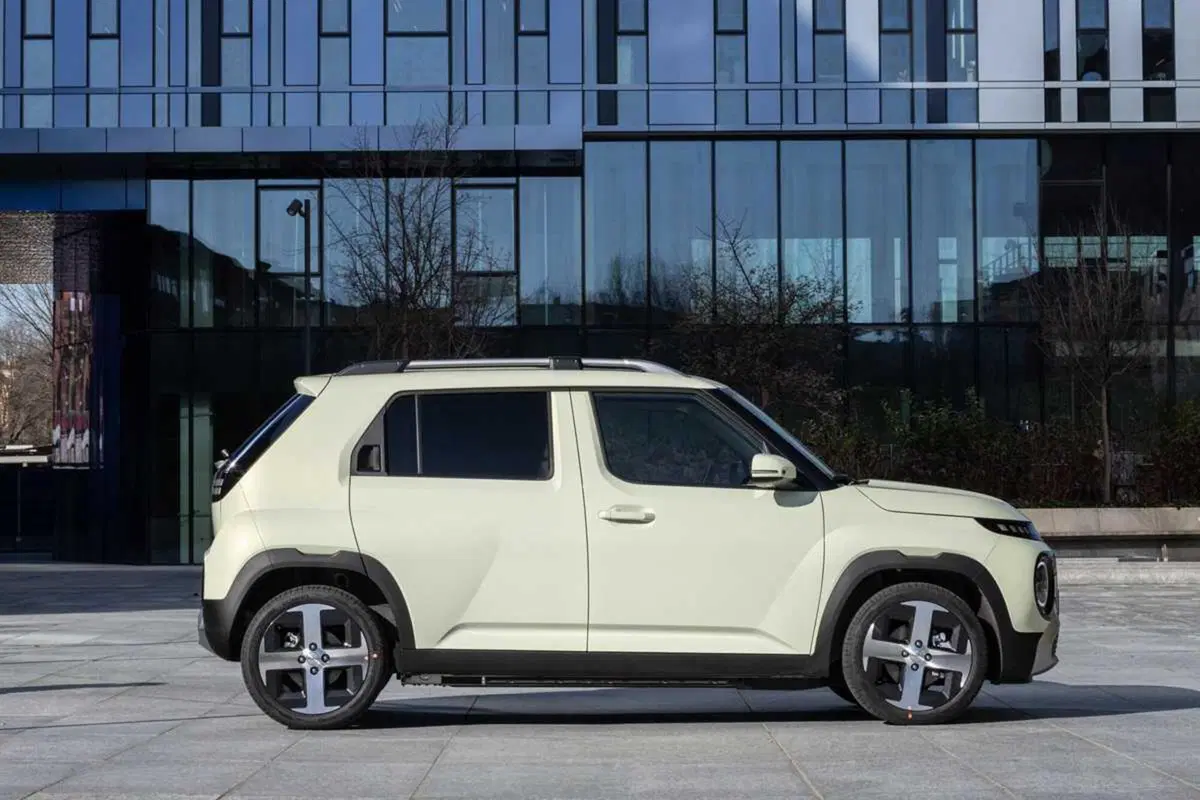 Hyundai Inster: la prova su strada: è come un coltellino svizzero [VIDEO] (5)