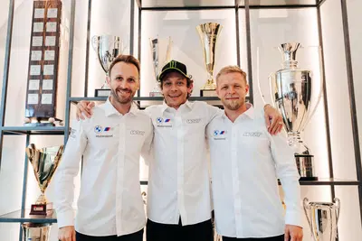 GTWC. Valentino Rossi e Kevin Magnussen insieme in pista con BMW alla 24 Ore di Spa 2025
