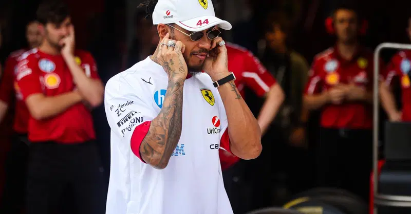F1. Vettel: "Ferrari non &egrave; forte come si aspettava Hamilton, ma se c&rsquo;&egrave; qualcuno che pu&ograve; farcela, &egrave; lui"
