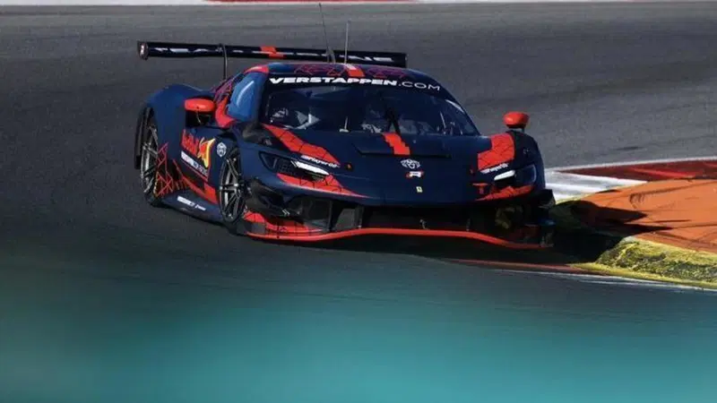 F1. Max Verstappen in incognito: ecco dove &egrave; andato dopo Miami e cosa c'entra la Ferrari 296