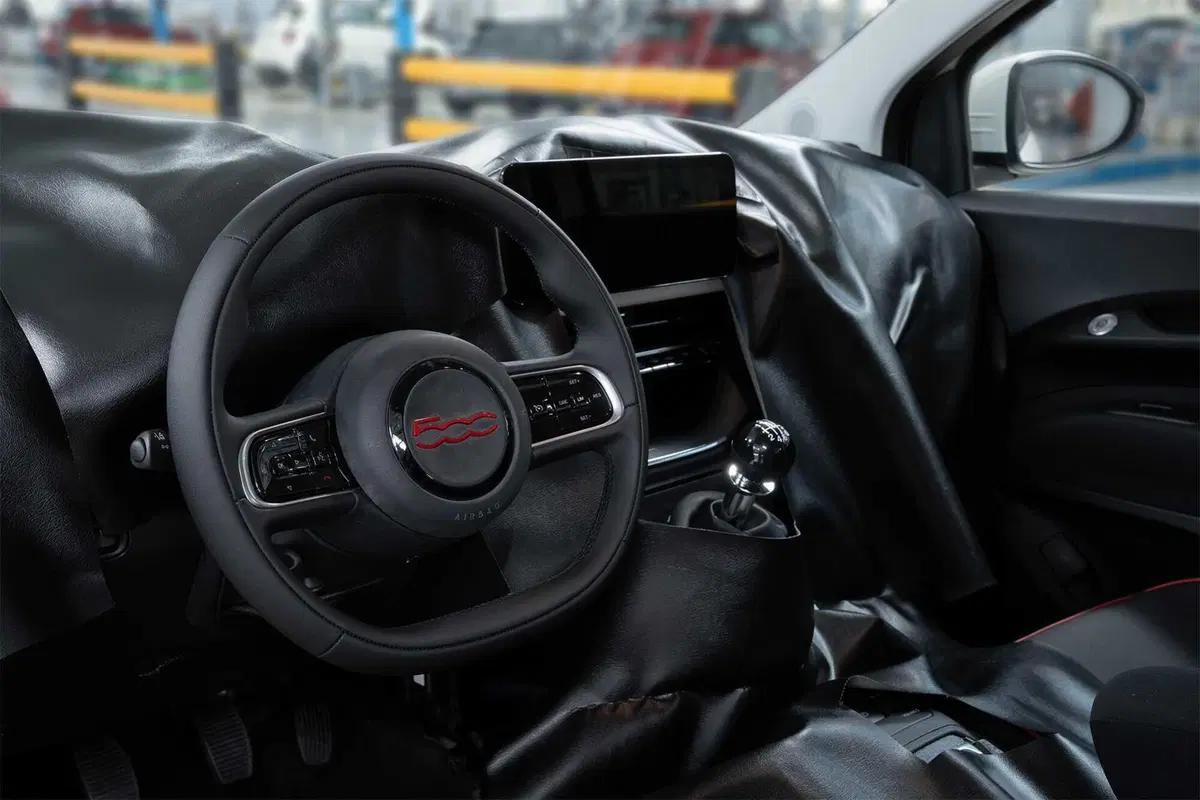 Fiat 500 Ibrida: i primi esemplari a Mirafiori prendono forma [VIDEO] (4)