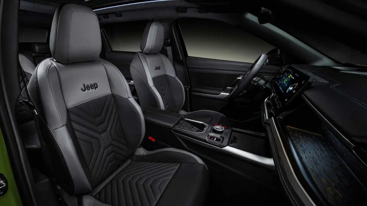 Jeep Compass (2025-->>) (8)