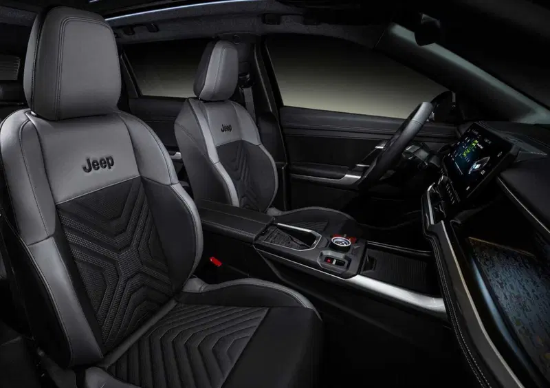 Jeep Compass (2025-->>) (8)