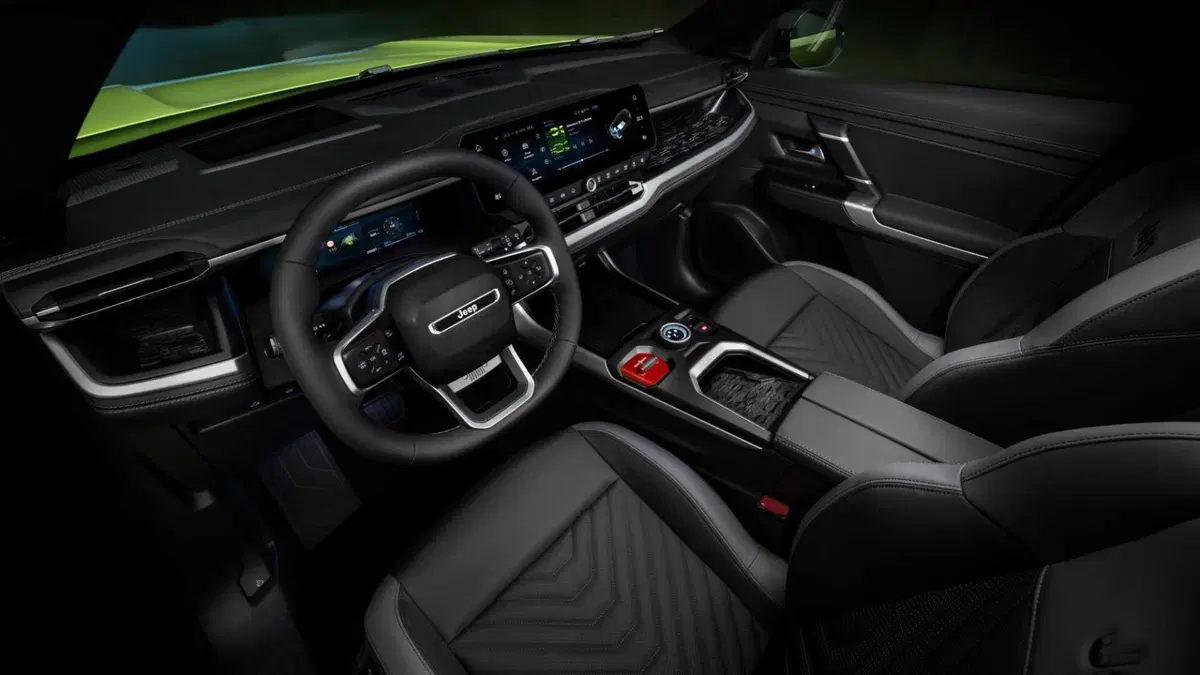 Jeep Compass (2025-->>) (7)
