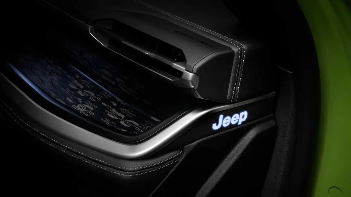 Jeep Compass (2025-->>) (13)