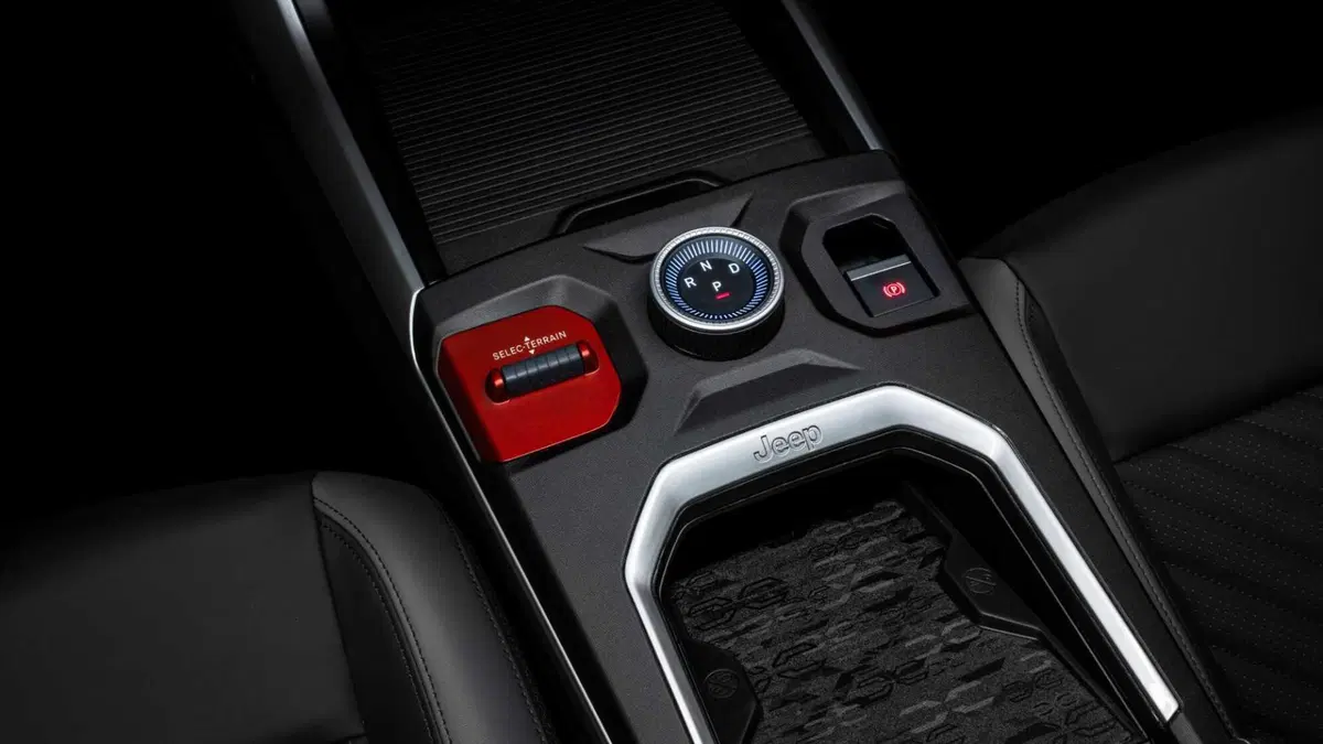 Jeep Compass (2025-->>) (14)