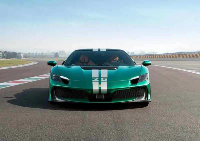 Ferrari 296 Speciale Coupé (2025-->>) (2)