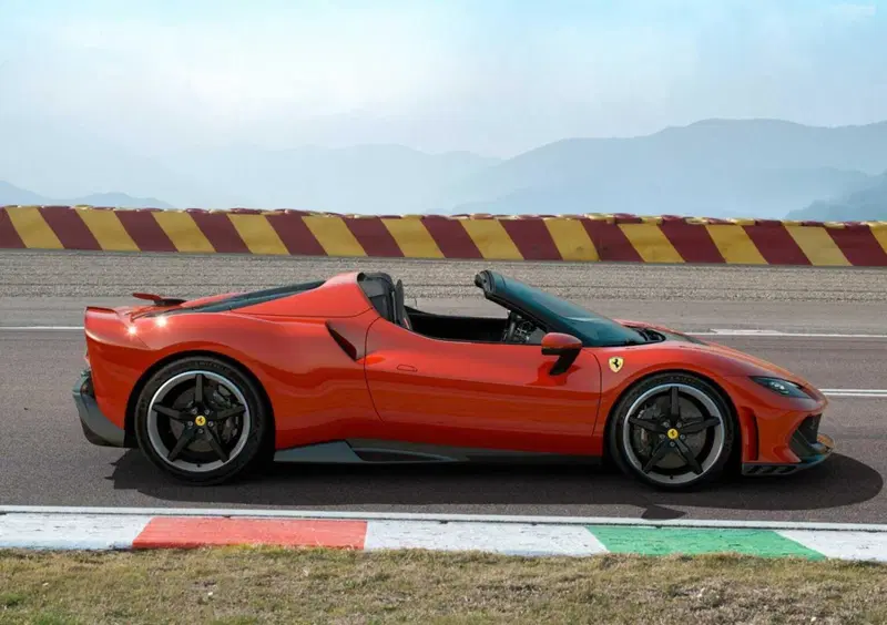 Ferrari 296 Speciale Spider (2025-->>) (2)