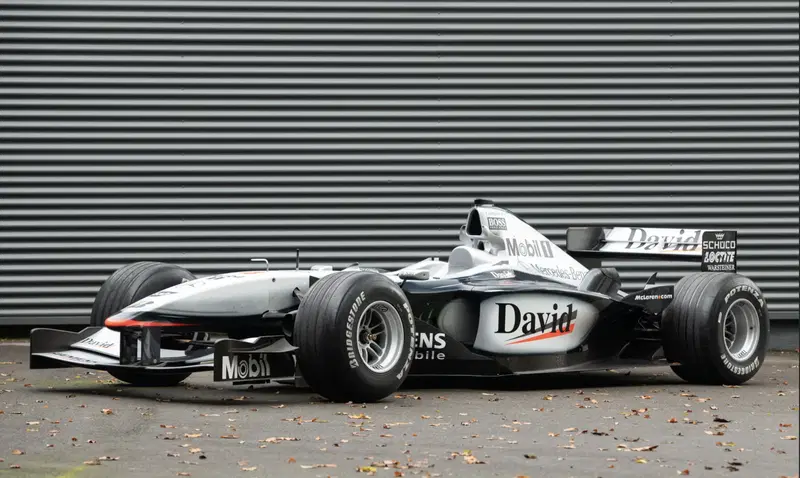 McLaren MP4-16,