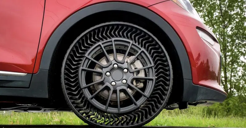 Mi manca l'aria! Cosa c'&egrave; dentro le gomme del futuro? 