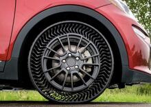Mi manca l'aria! Cosa c'è dentro le gomme del futuro? 