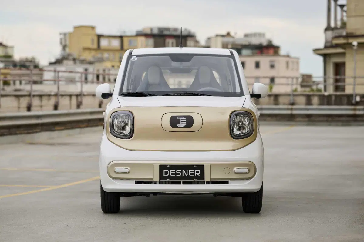 Desner Y300: elettrica 4 posti da citta (ma fa i 90 km/h) [VIDEO] (4)