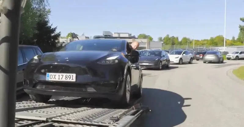 Tesla: grazie, non le vogliamo, un'azienda restituisce la flotta