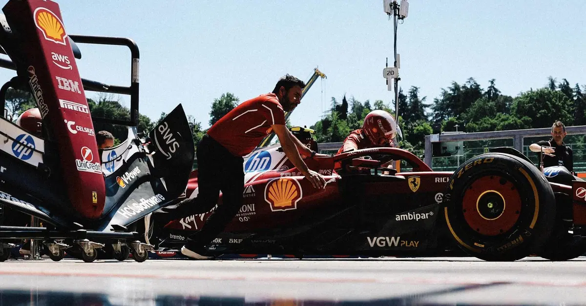 F1. Leclerc, dopo la febbre, arriva anche un'infrazione nella FP1 di Imola. Ecco cosa &egrave; successo in Ferrari e che penalit&agrave; hanno avuto in base al loro precedente