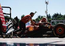 F1. Leclerc, dopo la febbre, arriva anche un'infrazione nella FP1 di Imola. Ecco cosa è successo in Ferrari e che penalità hanno avuto in base al loro precedente