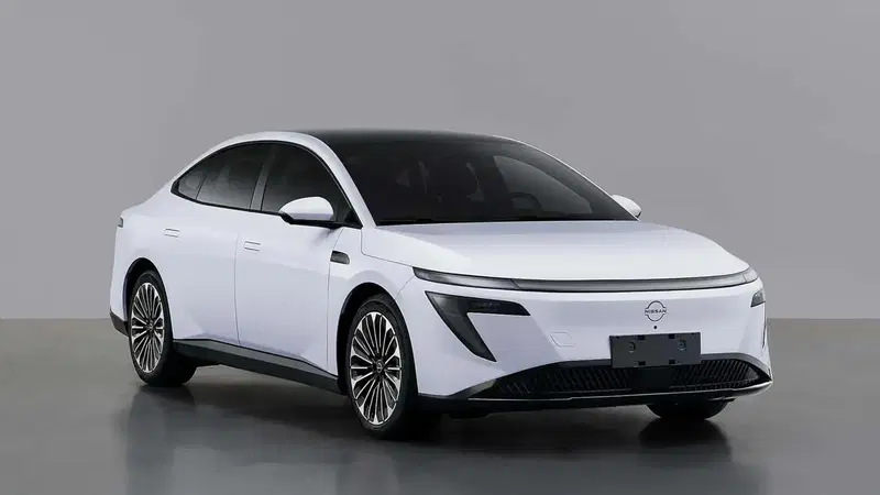 Nissan appello ai cinesi: usate le nostre fabbriche