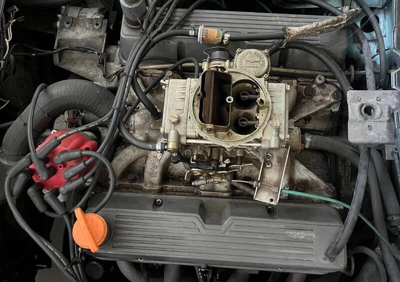 Triumph TR 8d'epoca del 1980 a Vigevano