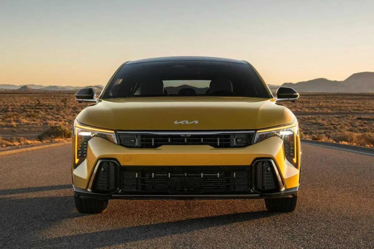 Kia Ceed 2026: la nuova generazione si svela attraverso la K4 americana (4)