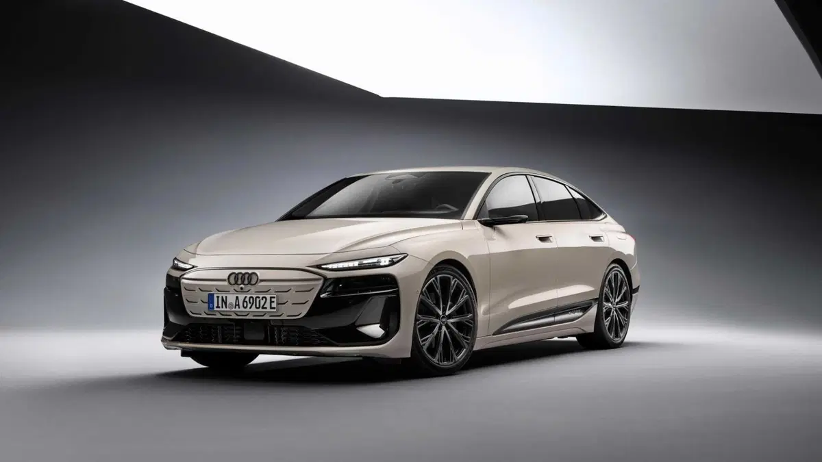 Audi A6 Sportback e-tron (2024-->>) (2)