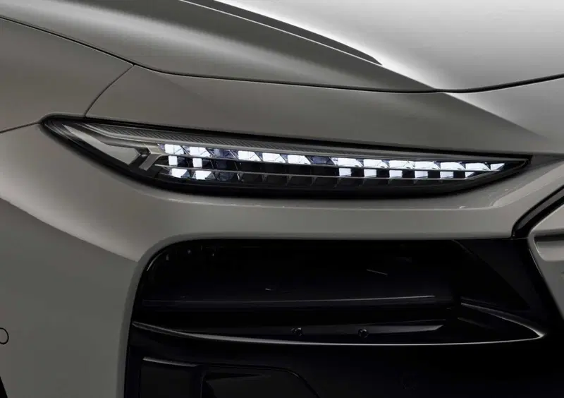Audi A6 Sportback e-tron (15)