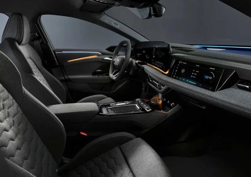 Audi A6 Sportback e-tron (7)