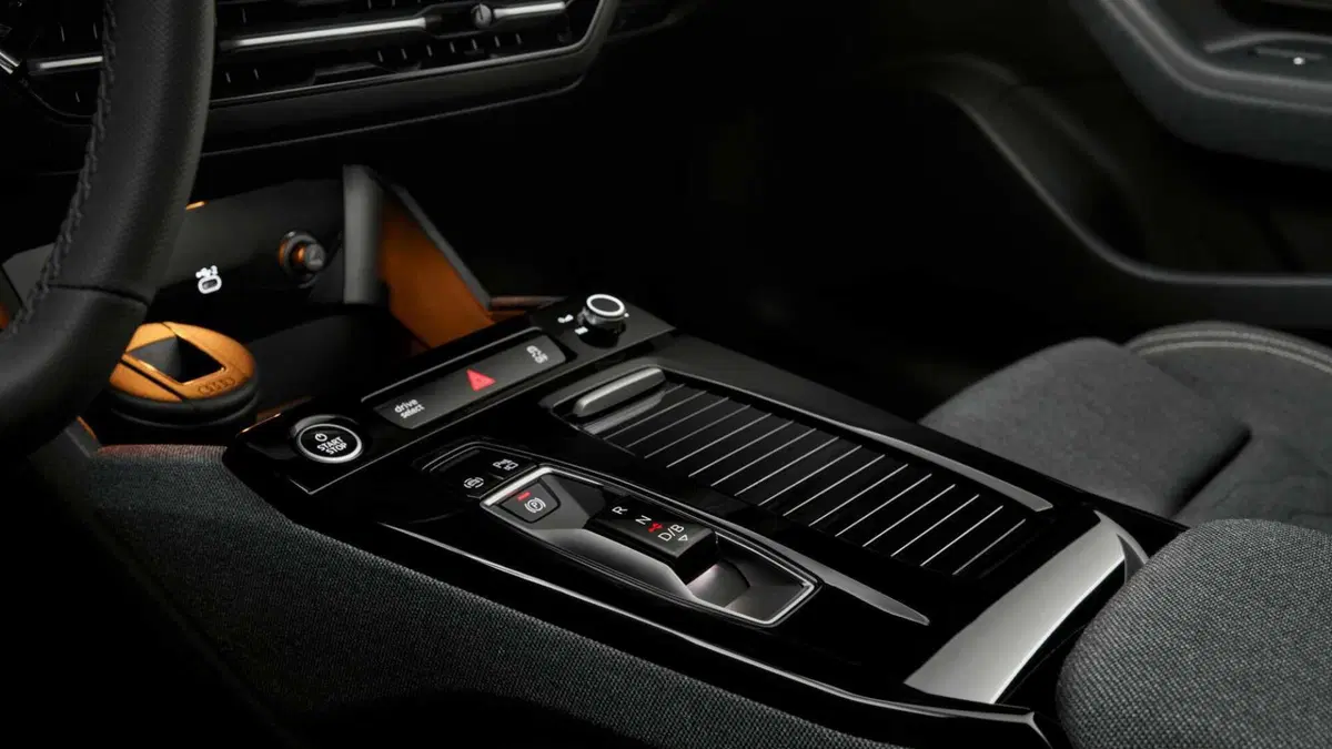 Audi A6 Sportback e-tron (2024-->>) (20)