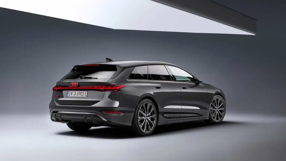 Audi A6 Avant e-Tron (3)