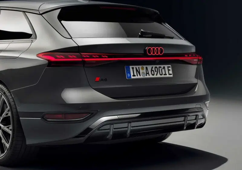 Audi A6 Avant e-Tron (2024-->>) (14)