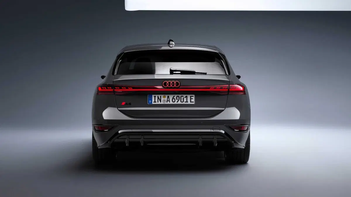 Audi A6 Avant e-Tron (6)