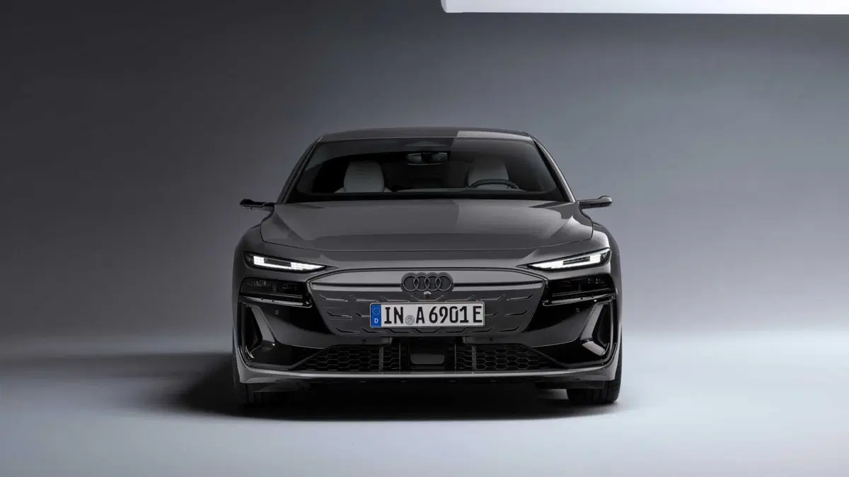 Audi A6 Avant e-Tron (5)