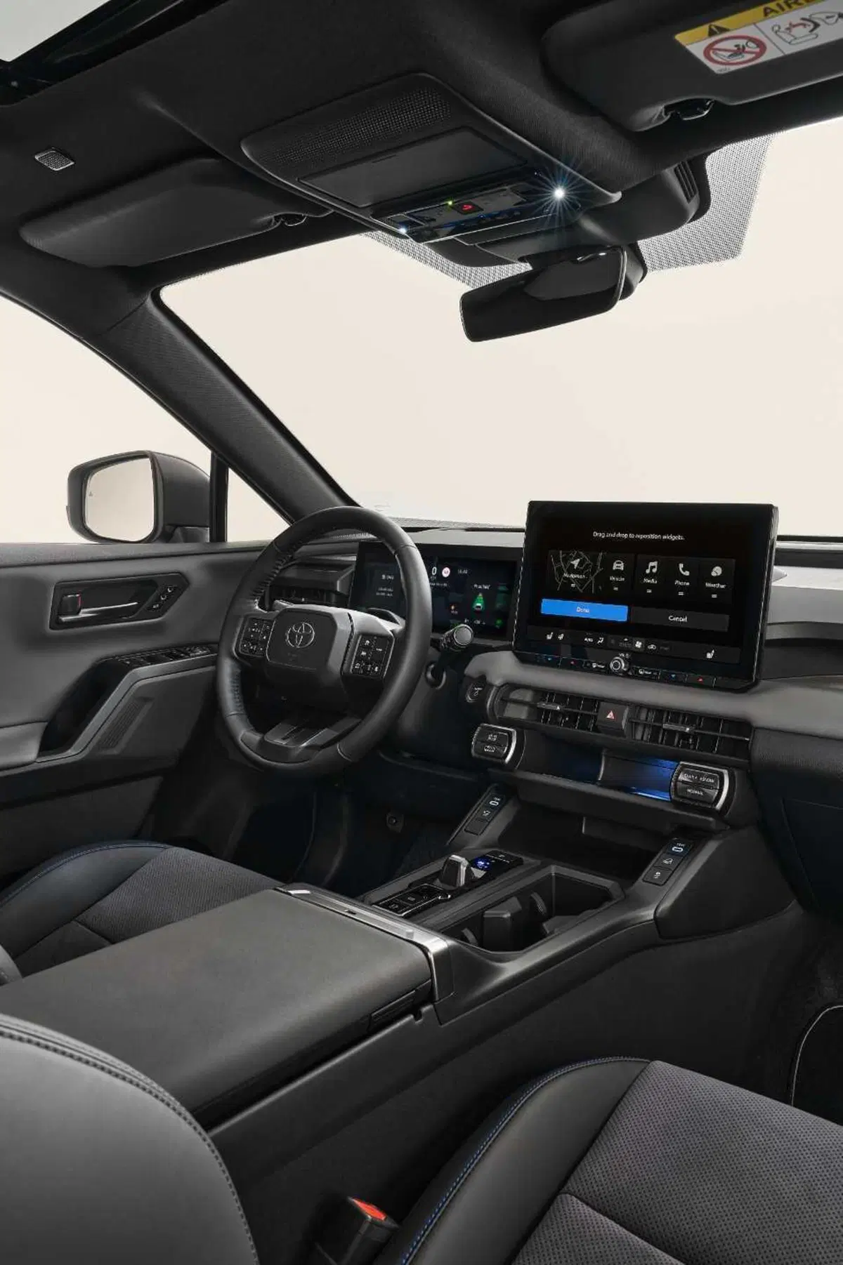 Toyota RAV4 2025 (11)