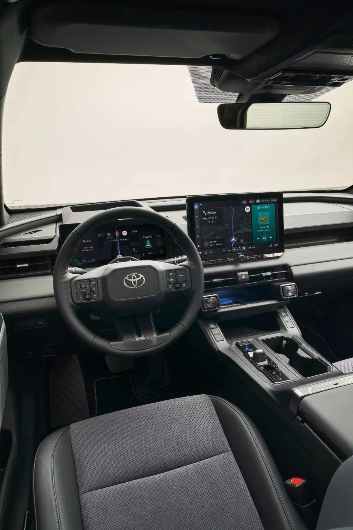 Toyota RAV4 2025 (14)