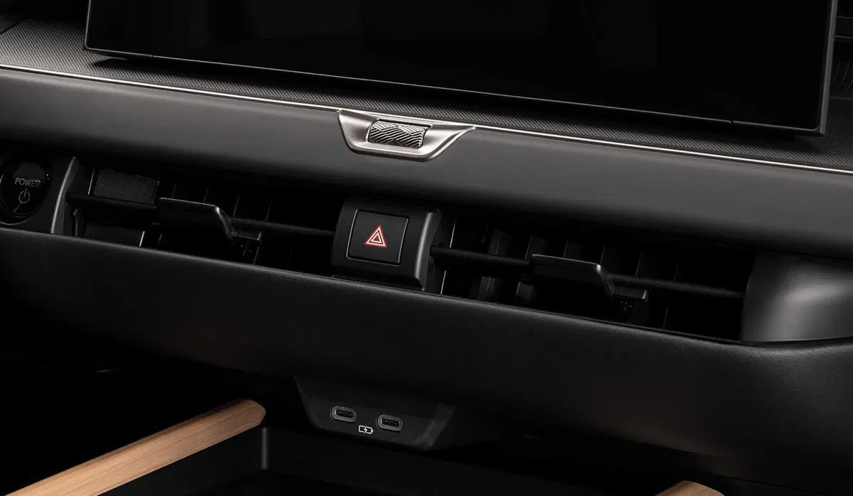 Lexus ES 2026: la nuova generazione ripensa i pulsati della plancia [VIDEO] (21)