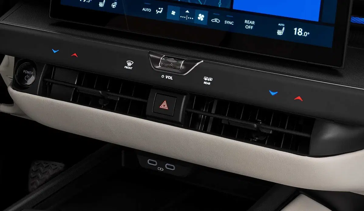 Lexus ES 2026: la nuova generazione ripensa i pulsati della plancia [VIDEO] (40)