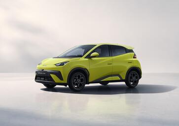I marchi europei tremano: ecco i prezzi ufficiali della BYD Dolphin Surf, la piccola elettrica cinese