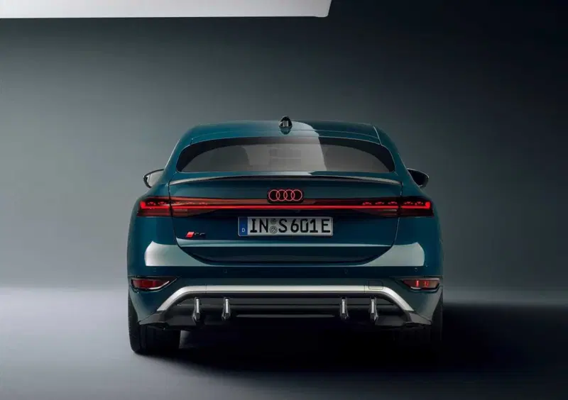 Audi S6 Sportback e-tron (3)