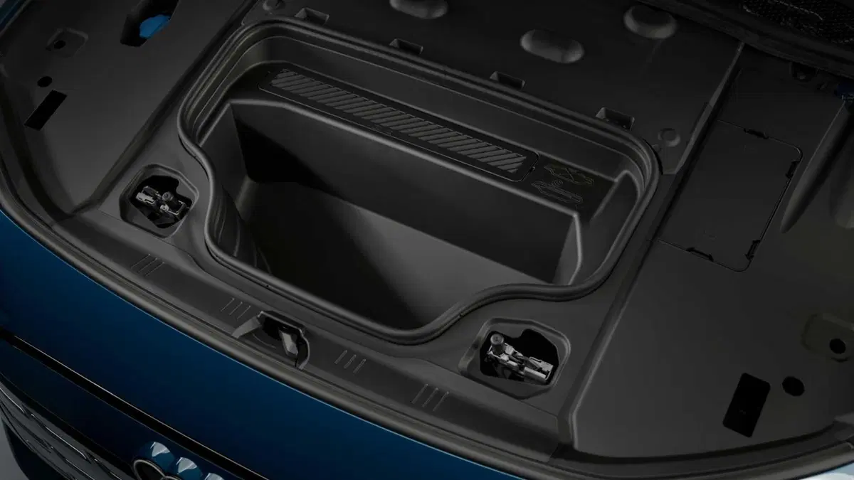 Audi S6 Sportback e-tron (15)