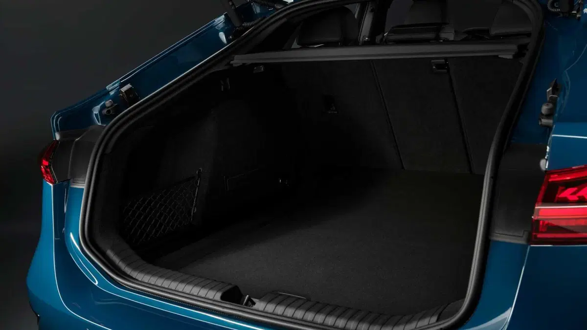 Audi S6 Sportback e-tron (11)