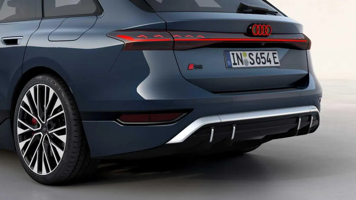 Audi S6 Avant e-Tron (12)